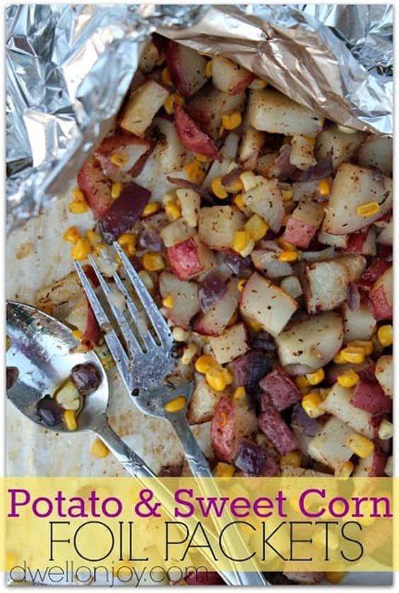Potato and sweet corn foil packets by dwellonjoy.com