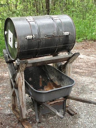 Barrel Wheelbarrow Compost Tumbler