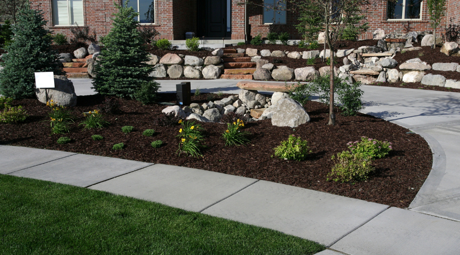 40 Awesome And Cheap Landscaping Ideas