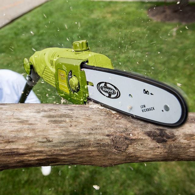 Best Pole Chainsaw Reviews 2019
