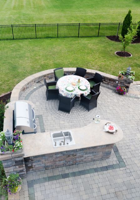 30 Backyard BBQ Area Design Ideas