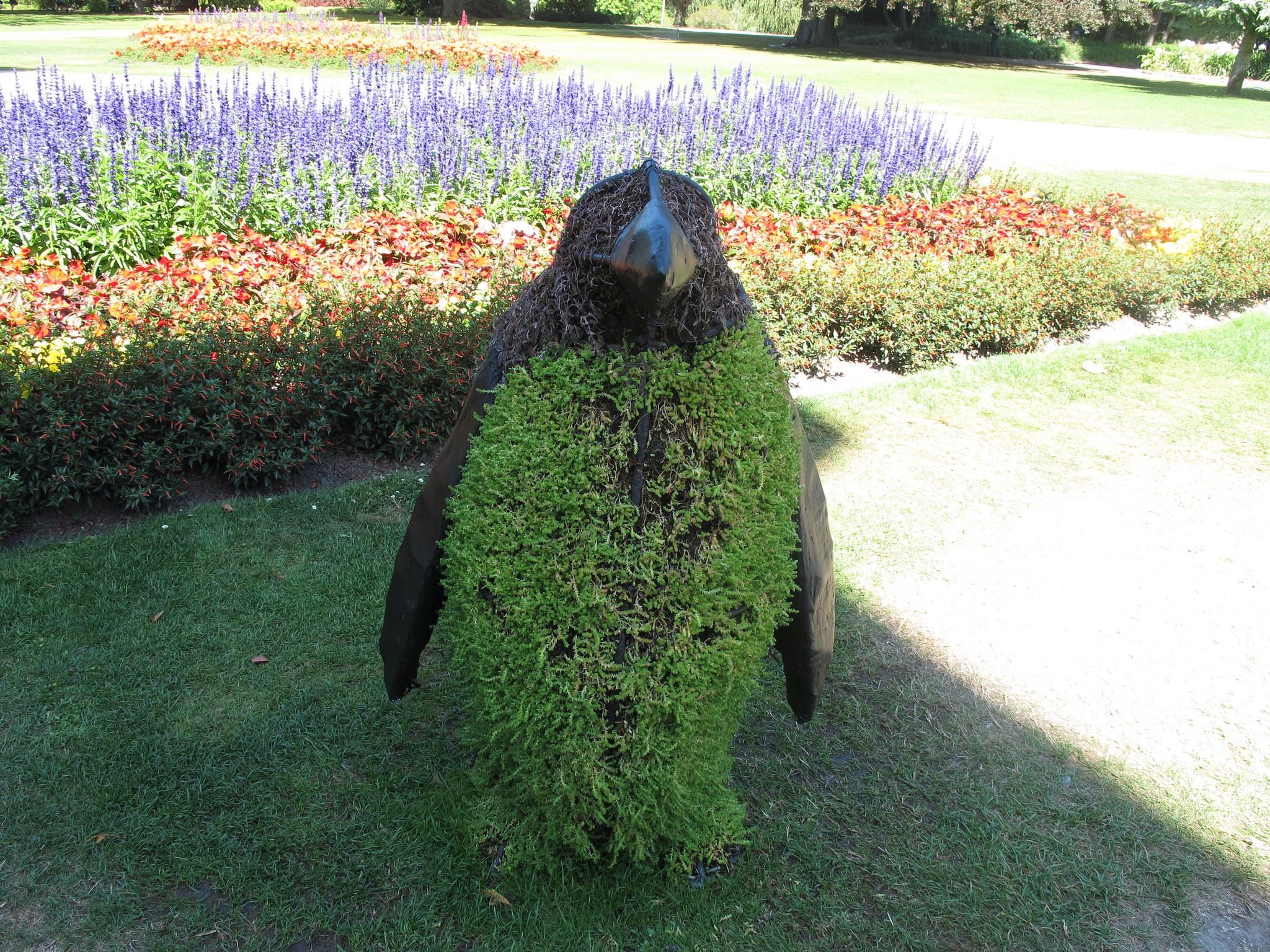 Penguin Topiary