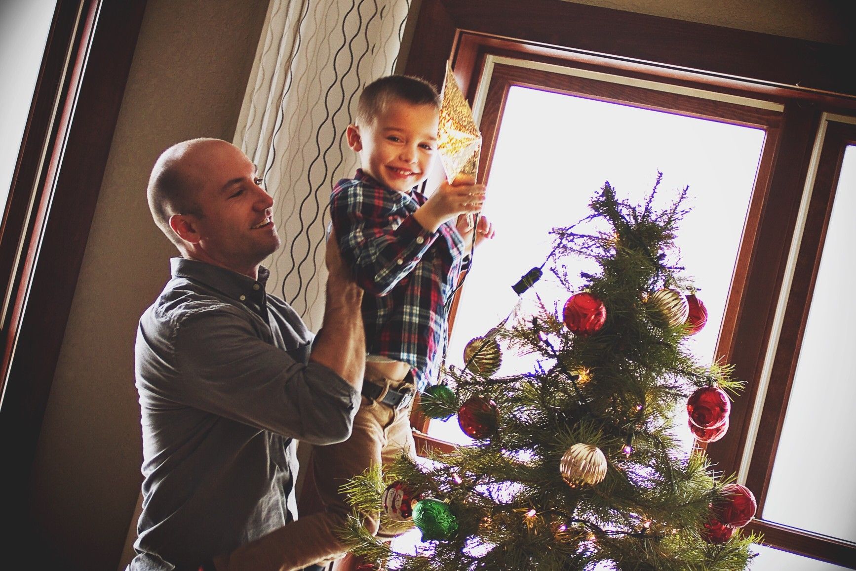 How to Fix a Leaning Artificial Christmas Tree Like a Pro
