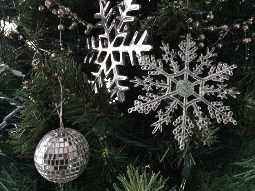 snow day tree with silver white snowflakes and mirrored ornaments 