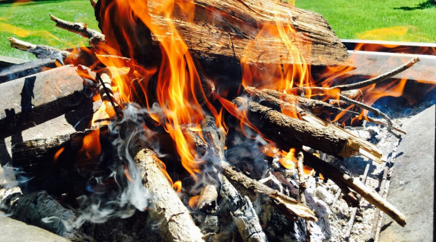 fire burning ash wood btu low smoke outdoors