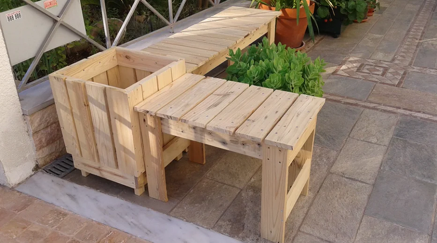 20 Creative DIY Fire Pit Bench Ideas