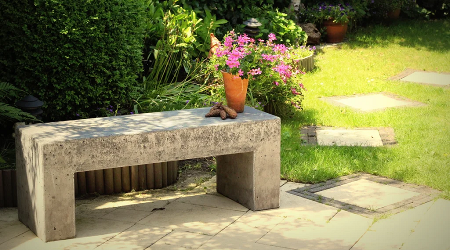 20 Creative DIY Fire Pit Bench Ideas