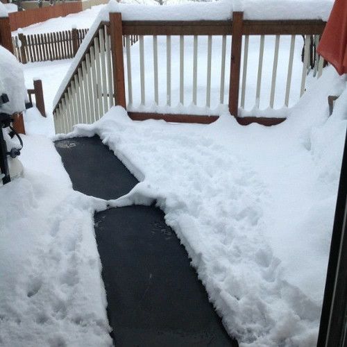 Snow melting mat
