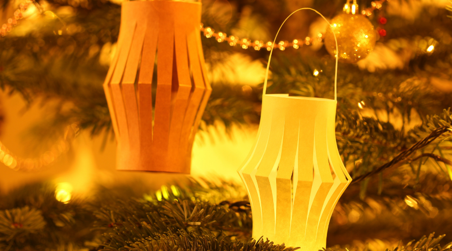 Two paper lanterns on Christmas Tree