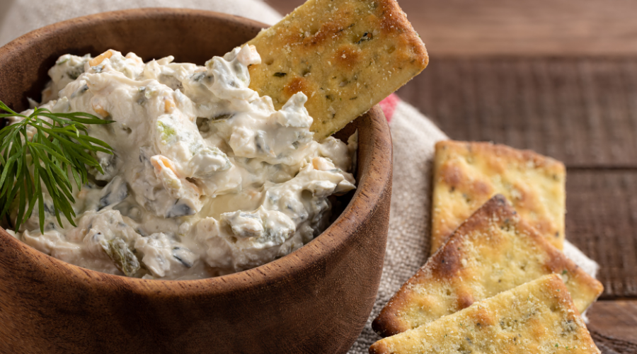 Jalapeno Dip With Crackers