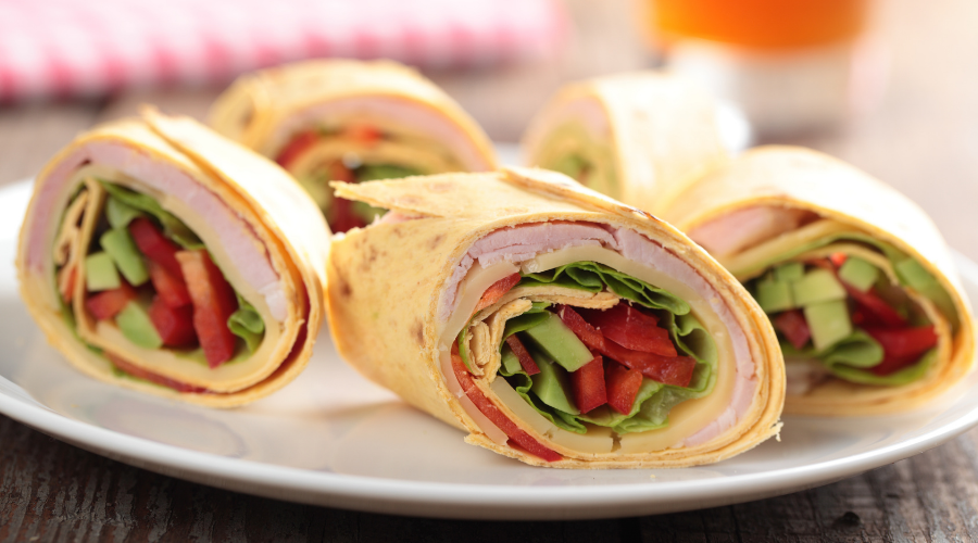 Tortilla roll-ups with ham and vegetables