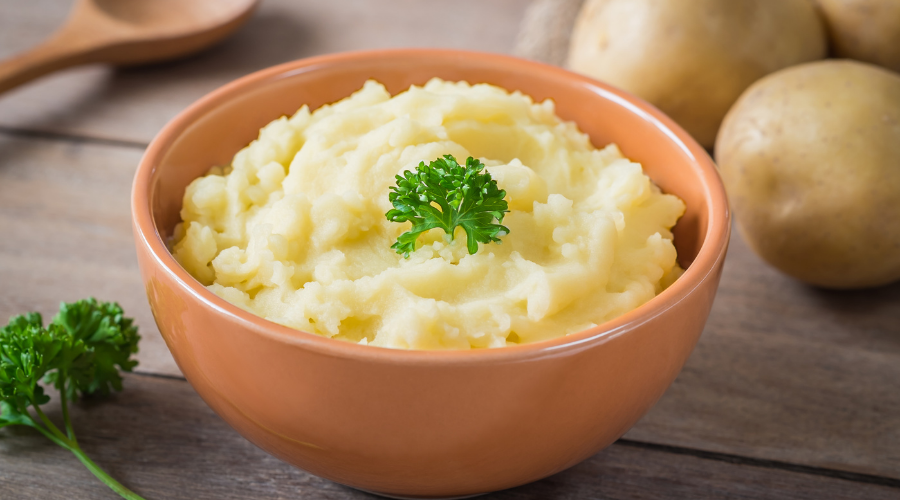 Mashed potato in bowl