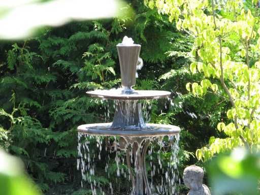 Three-Tiered Thrift Store Fountain