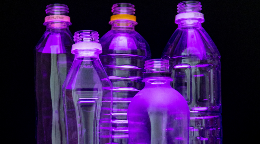 Illuminated clear recyclable plastic water bottle