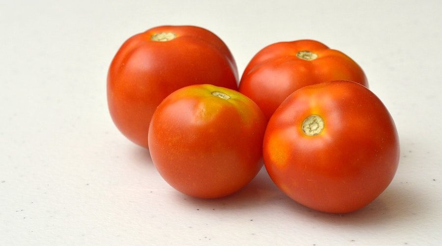 yellow shoulder on tomatoes