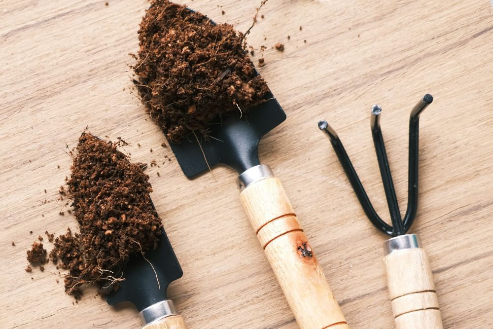 Tools for gardening