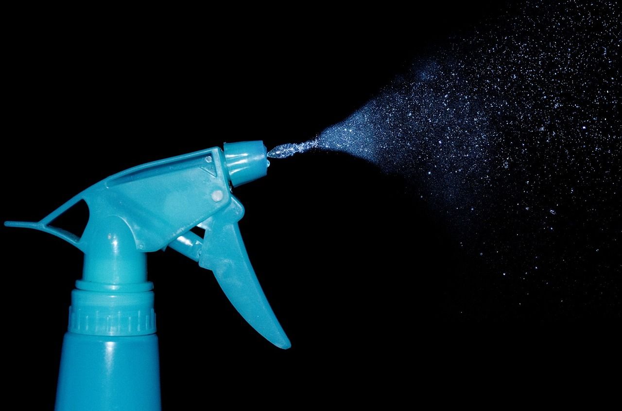 Blue Spray Mister for Humidity