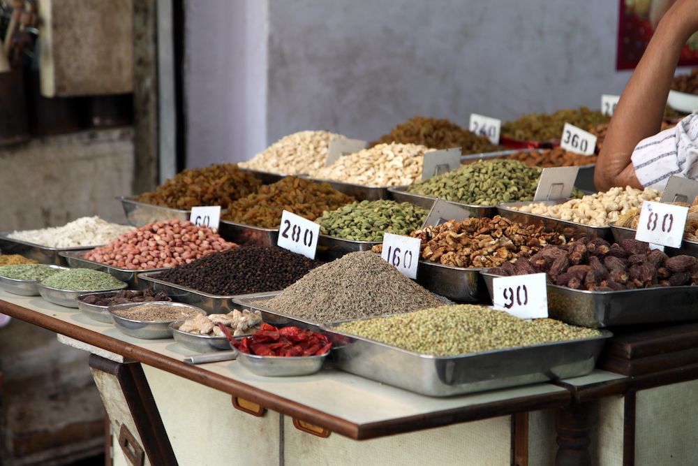 Shop_selling_spices,_at_Khari_Baoli,_Old_Delhi