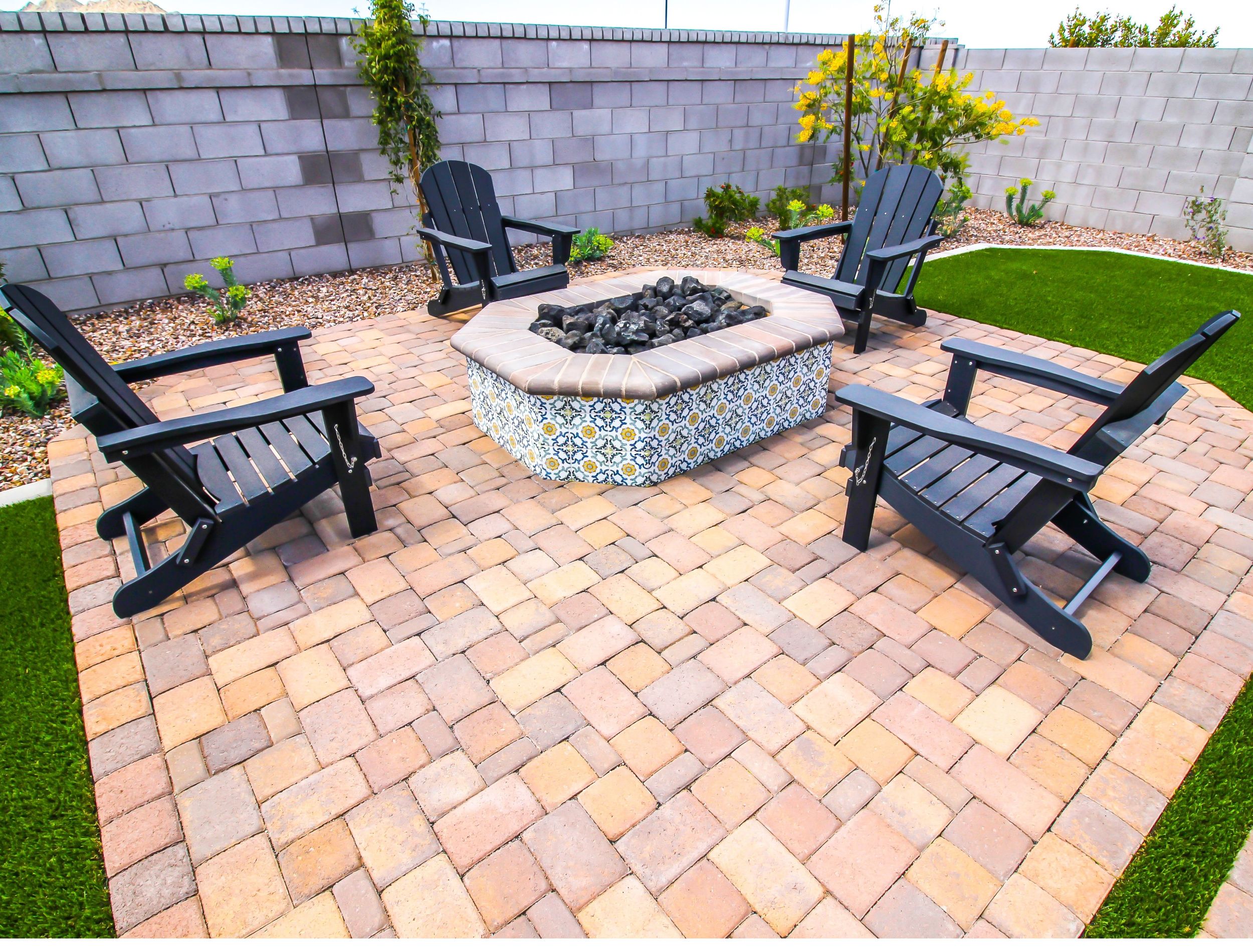 5 Fire Pit Patio Design Ideas