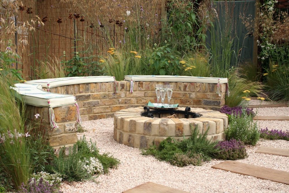 fire pit with semi-moon seating 