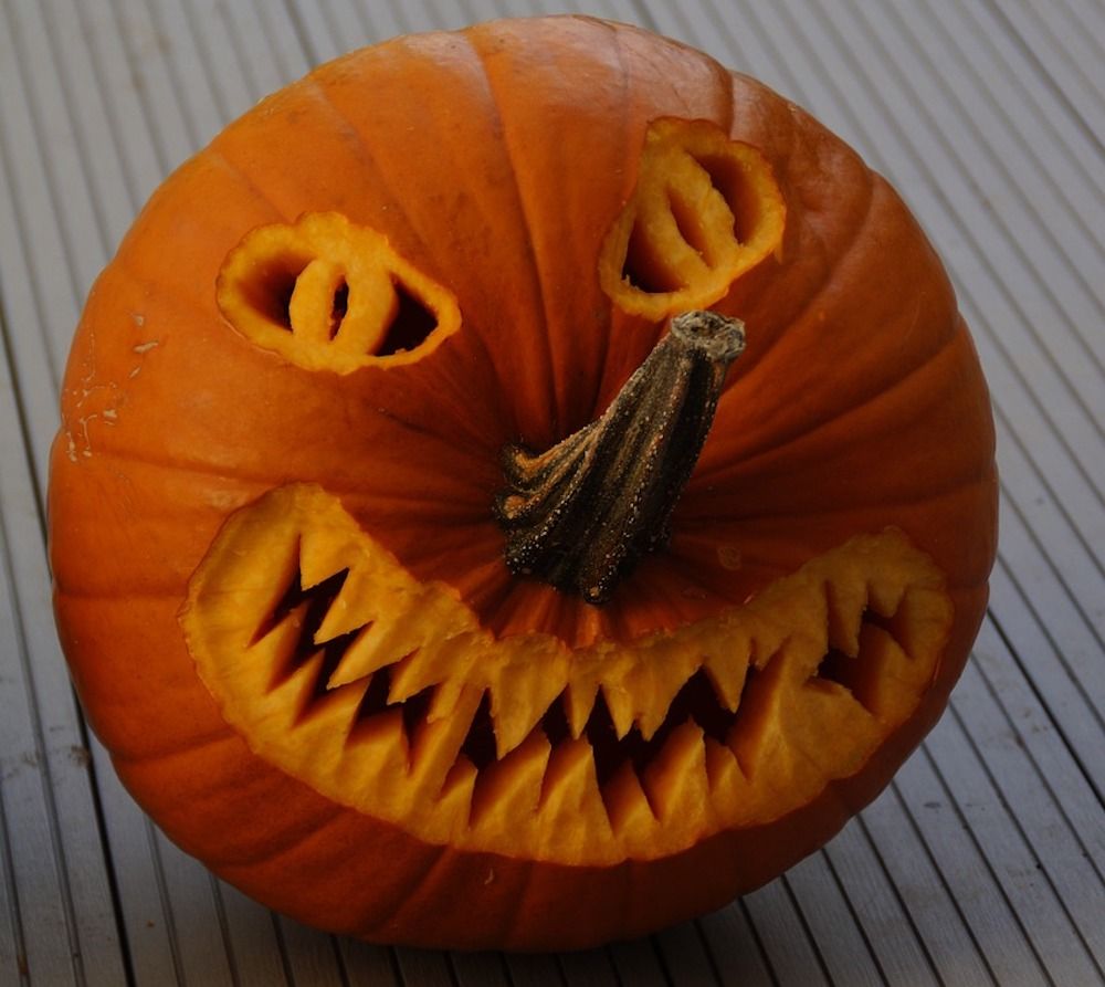 How to Carve Pumpkins