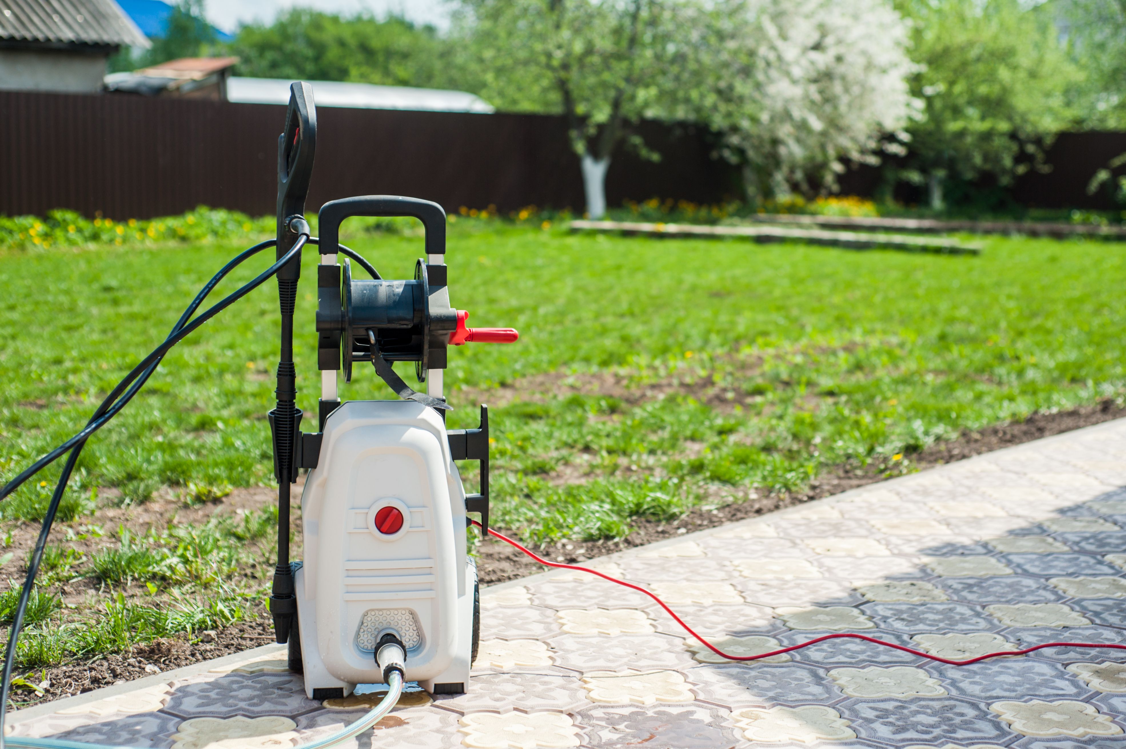 How to Power Wash Your Home's Exterior Before Painting