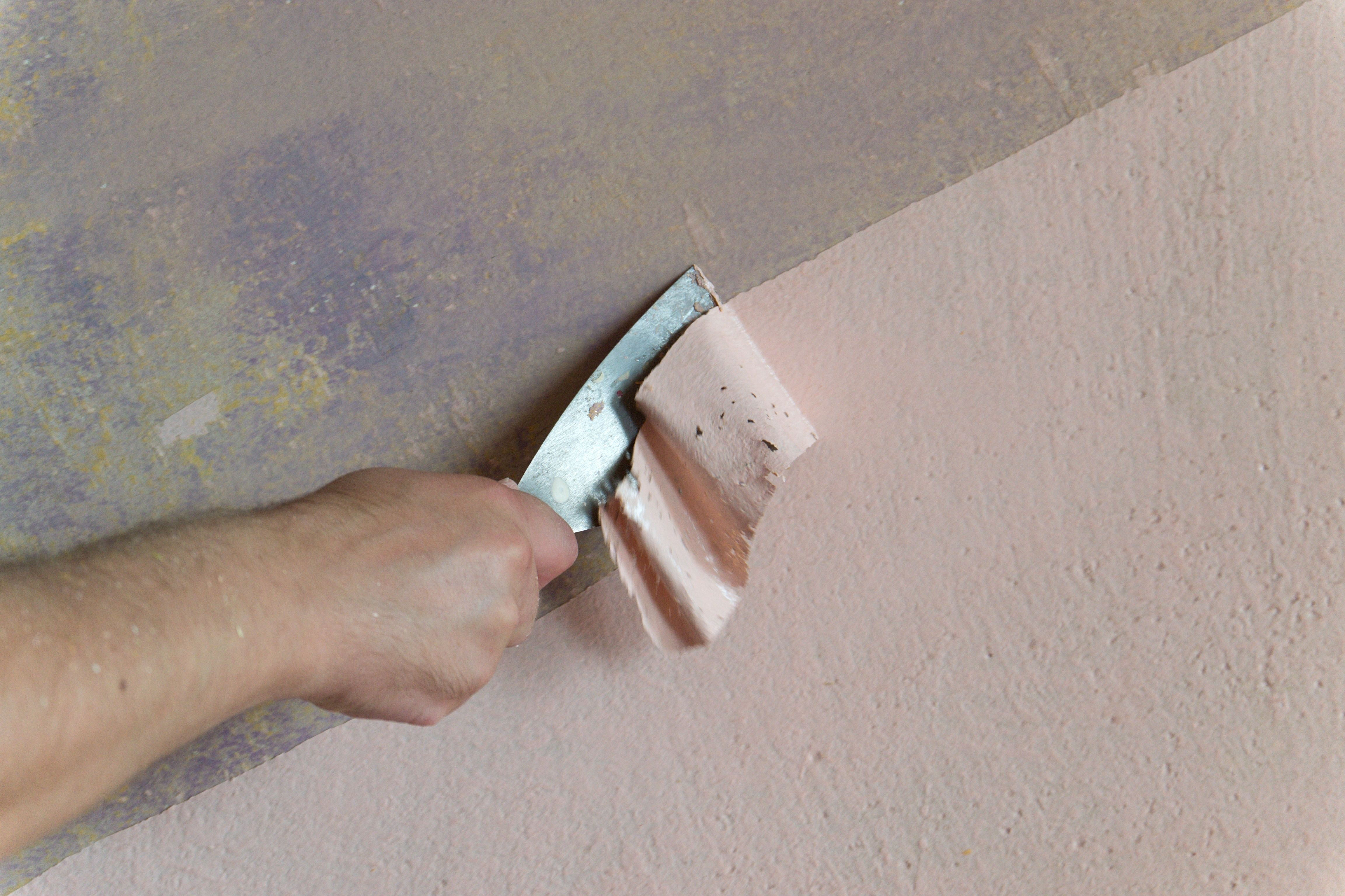 4 Ways to Remove Exterior Paint