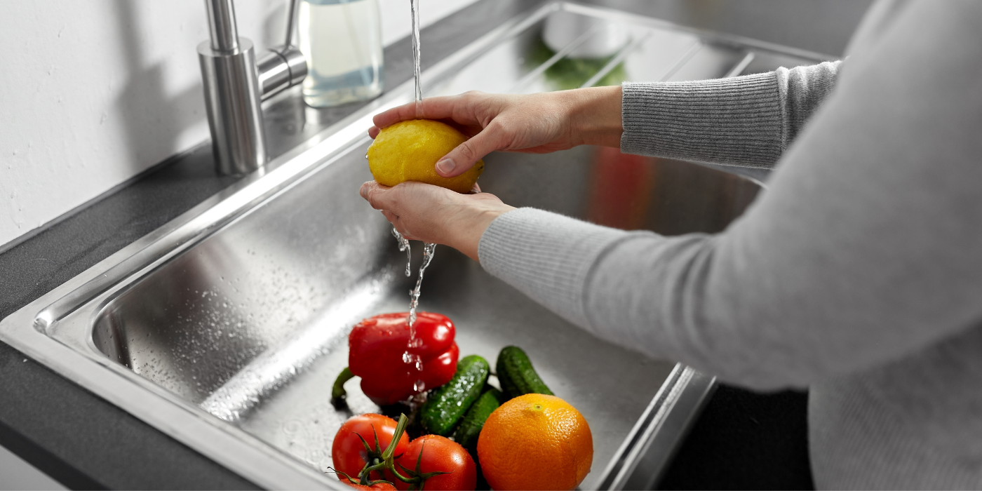 How To Wash Fruit Methods and Tips