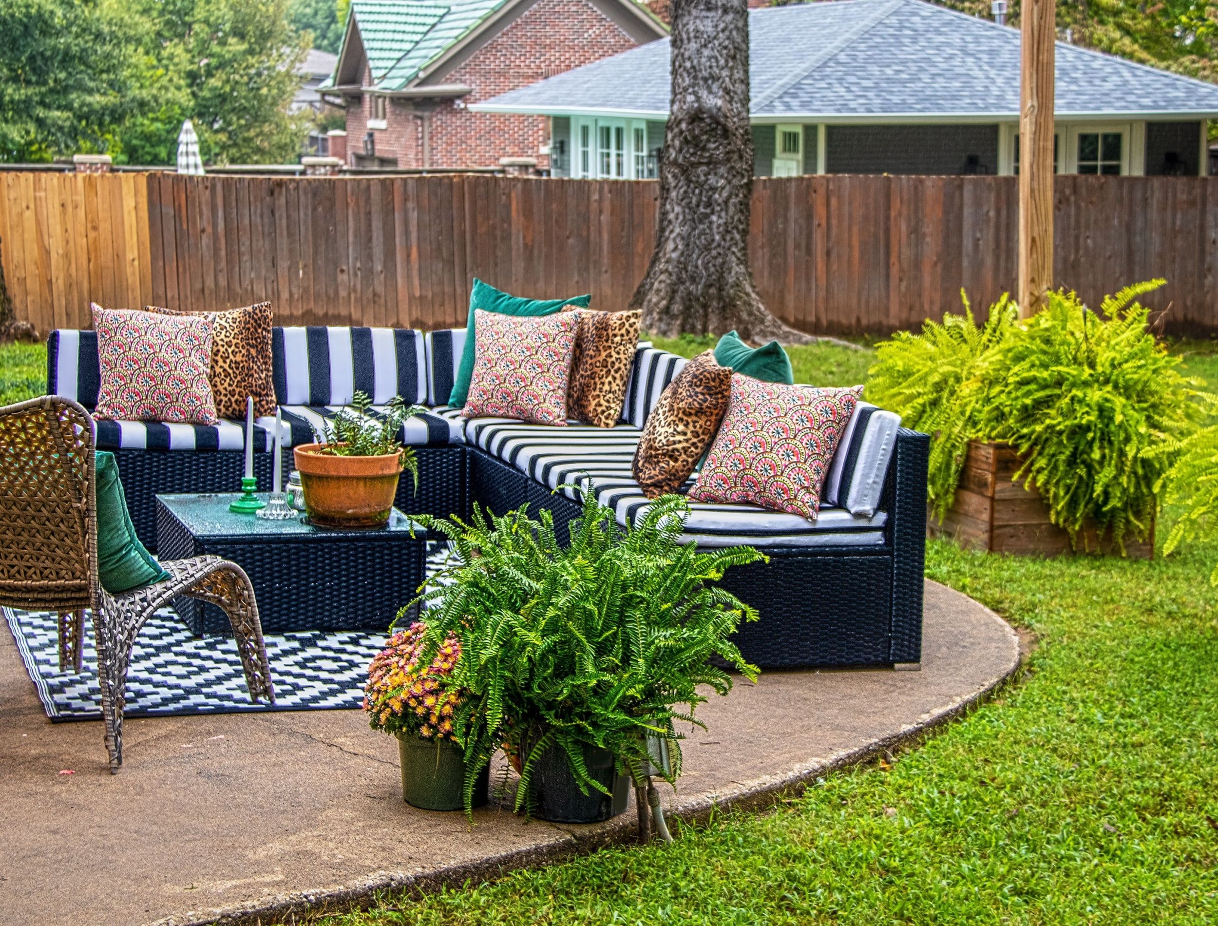 Design a Front Yard Living Space to Boost Your Home s Curb Appeal
