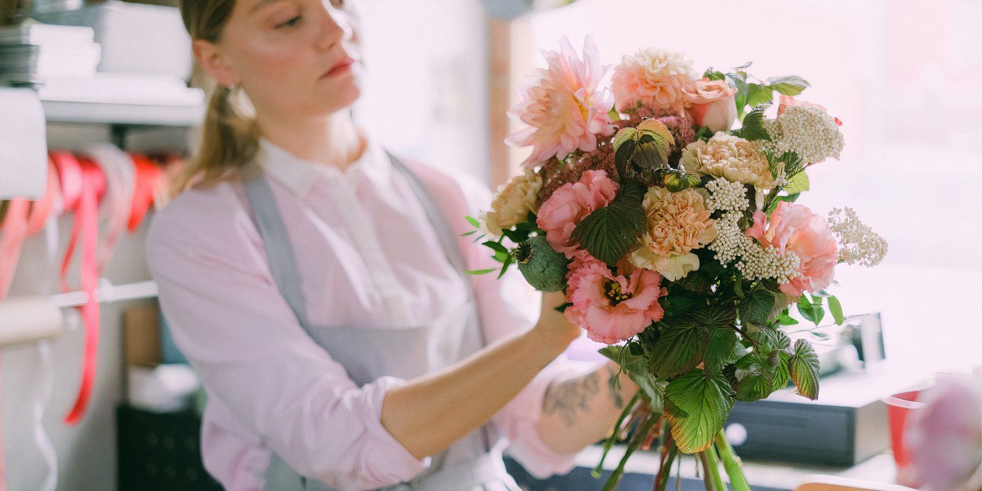 How Giving Flowers Can Create a Chain of Goodwill