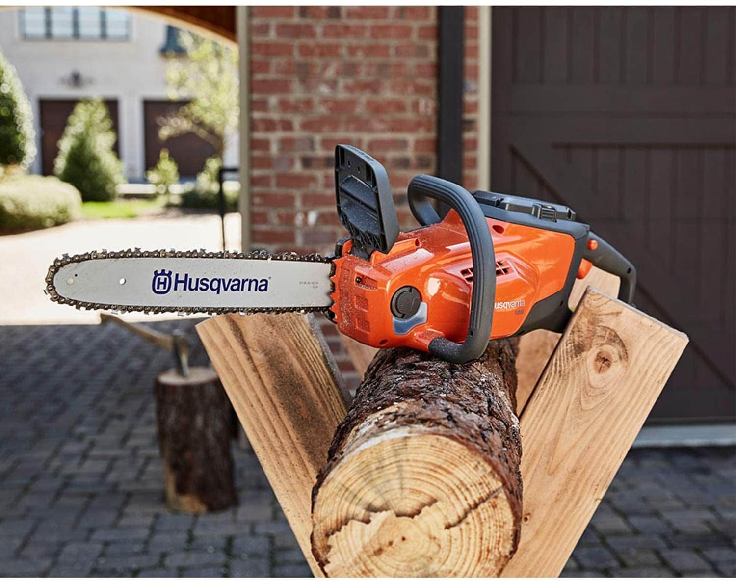 Husqvarna 14 Inch 120i Cordless Battery Powered Chainsaw - $$title$$
